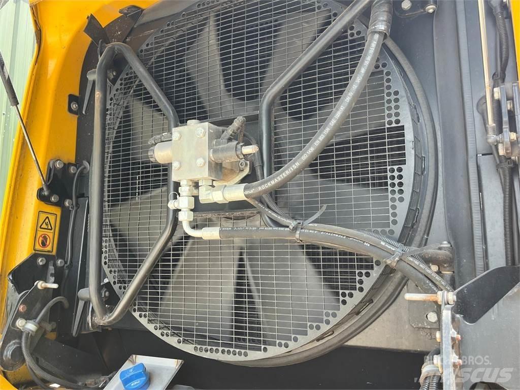 JCB 435S 農業用テレハンドラー