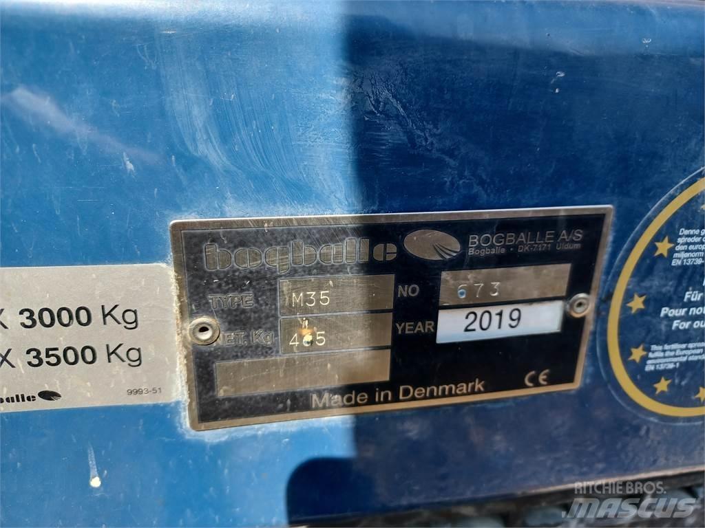 Bogballe M35 BASE 農業機械 -　その他