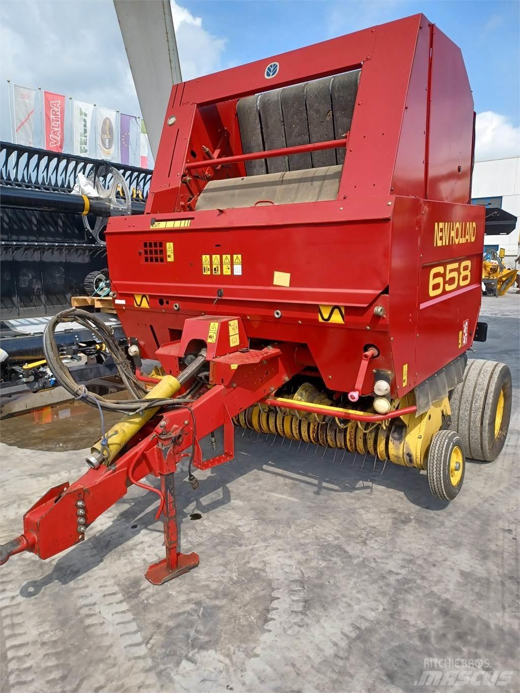 New Holland 658 ラウンドベーラー
