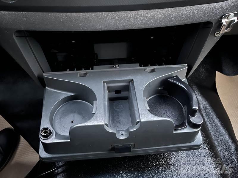 Dodge Ram 5500 平ボディー