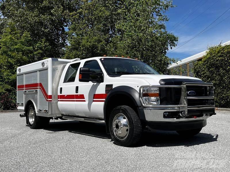 Ford F-550 多目的／汎用車両