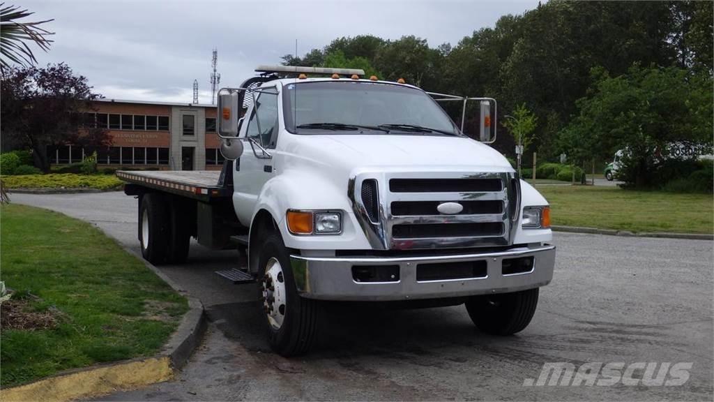 Ford F-750 平ボディー