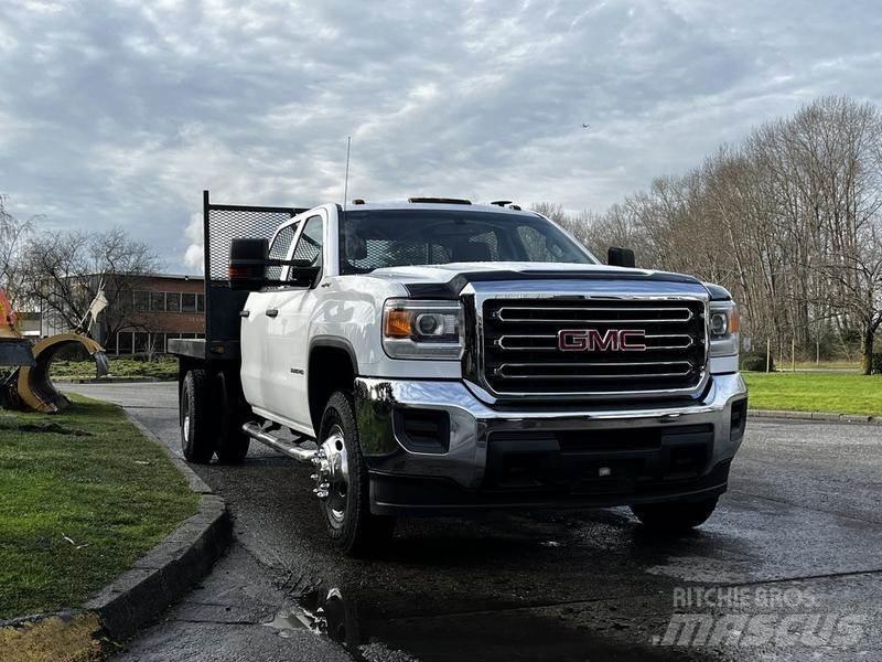 GMC Sierra 3500HD 平ボディー