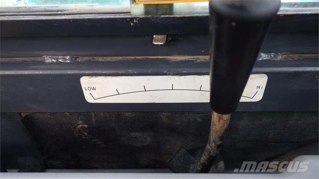 Kobelco SK60-8 大型油圧ショベル12t以上（パワーショベル・ユンボ）