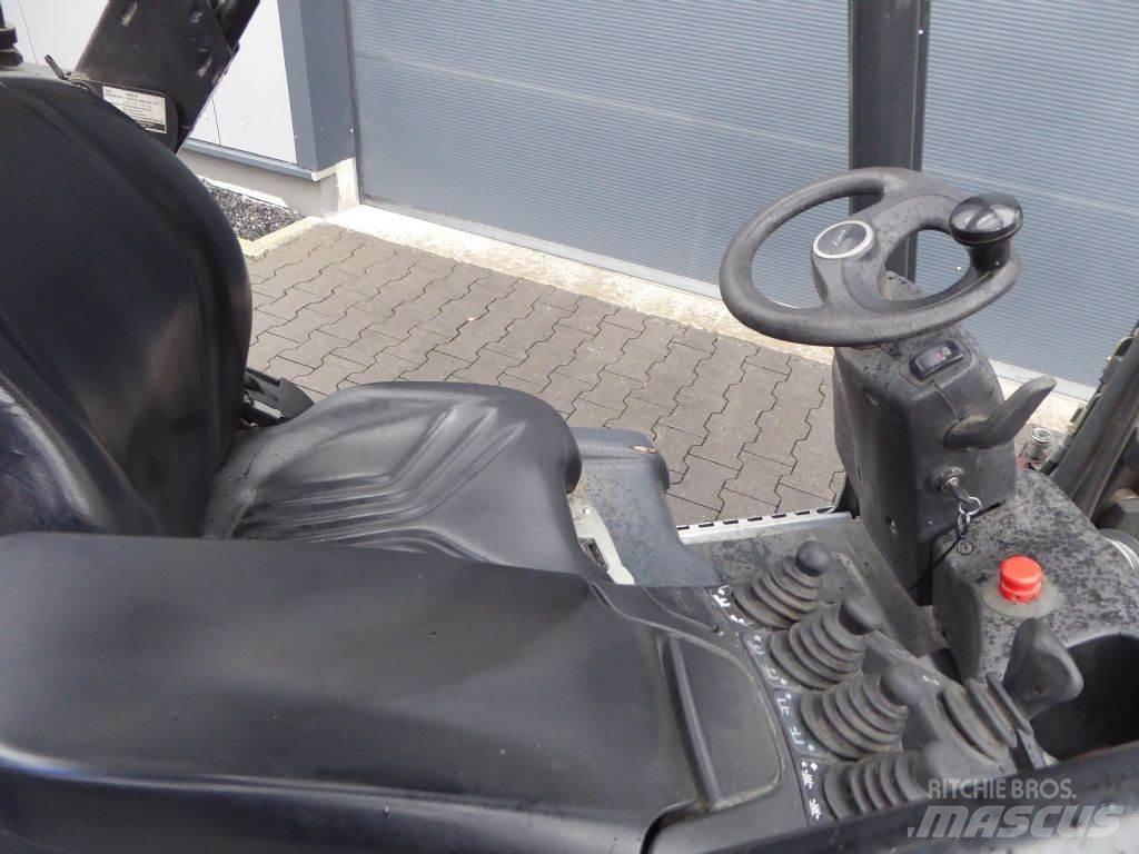Linde E16-02 バッテリーフォークリフト