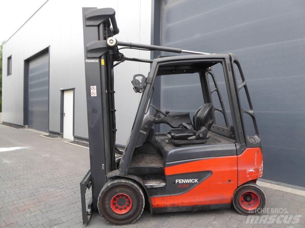 Linde E25-01 バッテリーフォークリフト