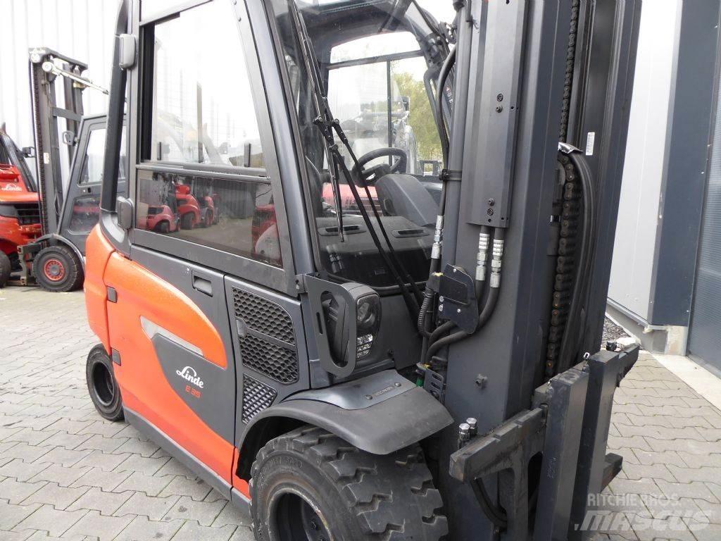 Linde E35L-01 バッテリーフォークリフト