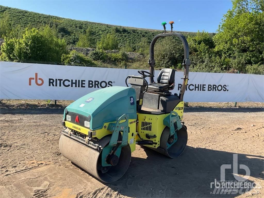 Ammann ARX26 タンデムローラ