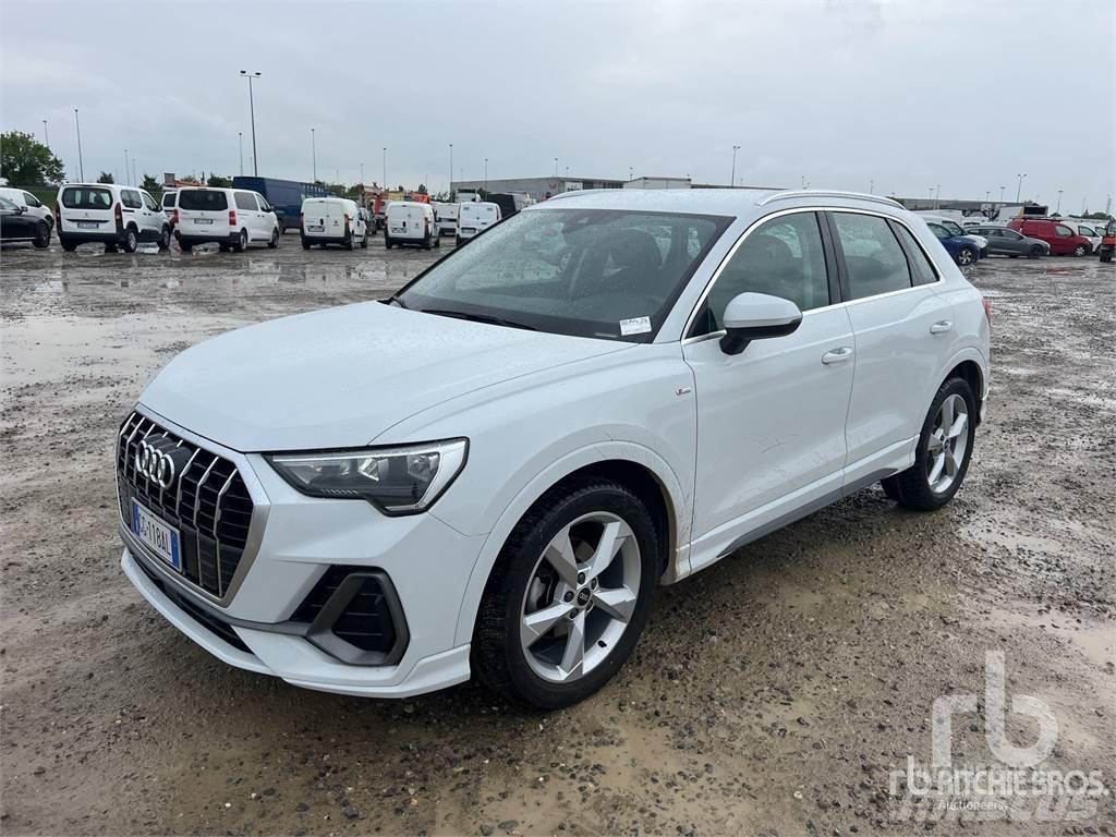 Audi Q3 自動車