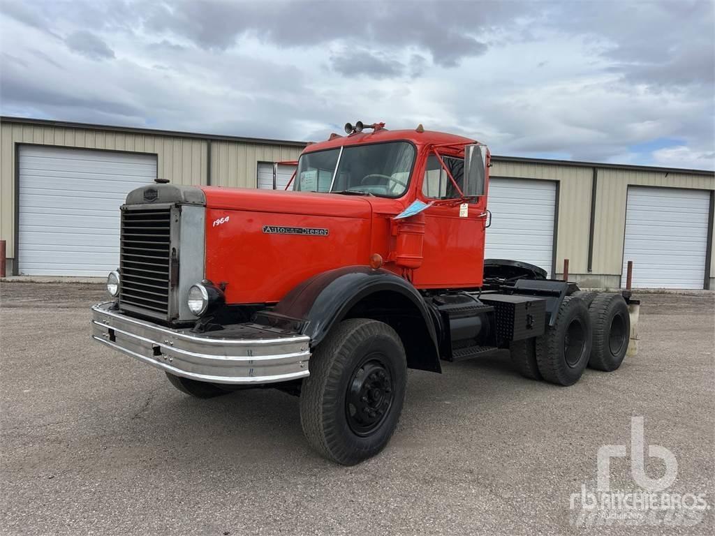 Autocar 1673 中古トラクターヘッド | トレーラーヘッド