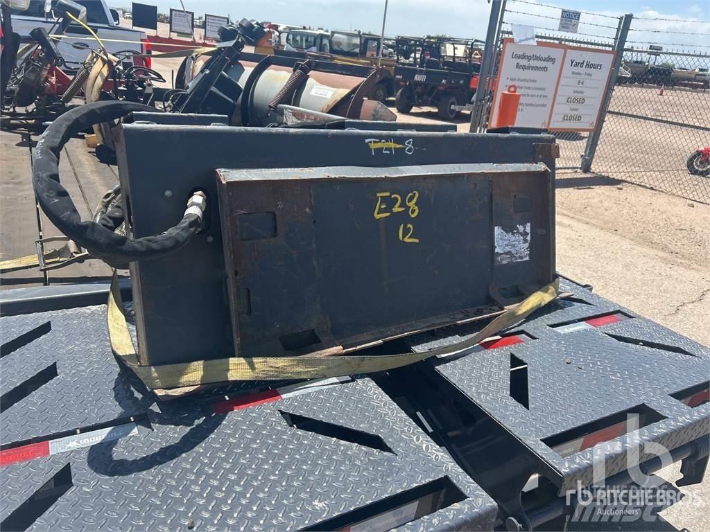 Bobcat 10 ft トレンチャー