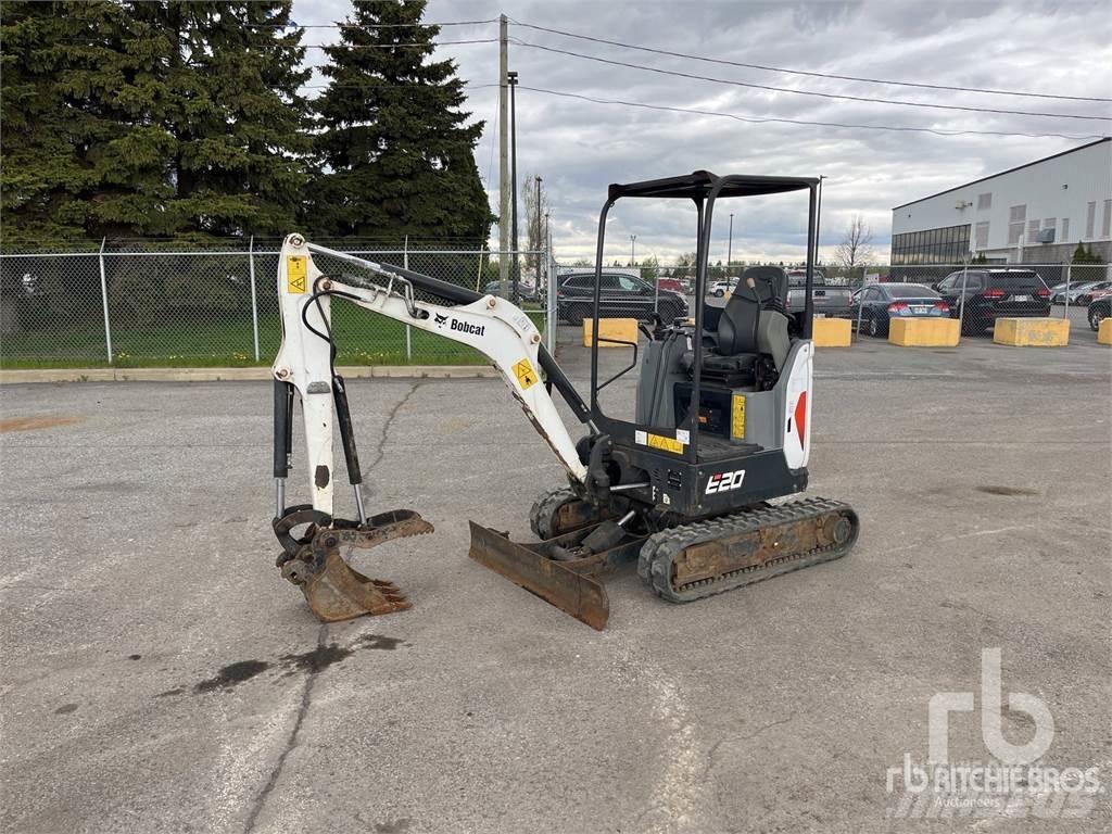 Bobcat E20 ミニ油圧ショベル 7t以下（ミニユンボ・ミニディガー）
