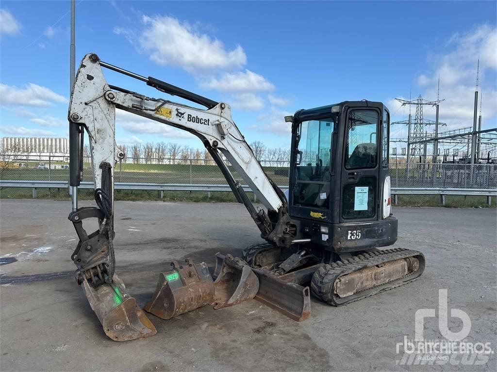 Bobcat E35 ミニ油圧ショベル 7t以下（ミニユンボ・ミニディガー）
