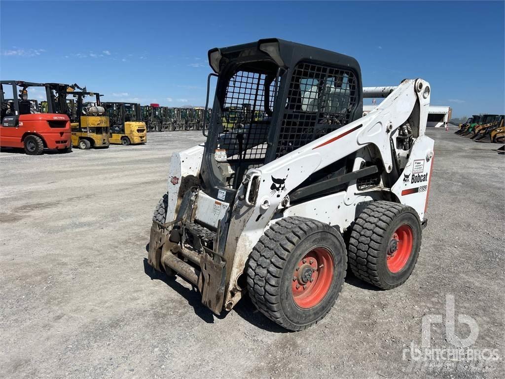 Bobcat S650 スキッドステアローダー
