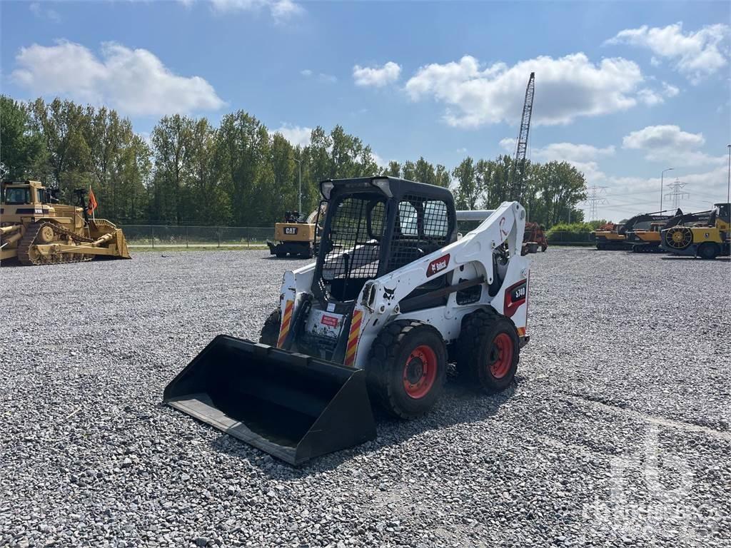 Bobcat S740 スキッドステアローダー
