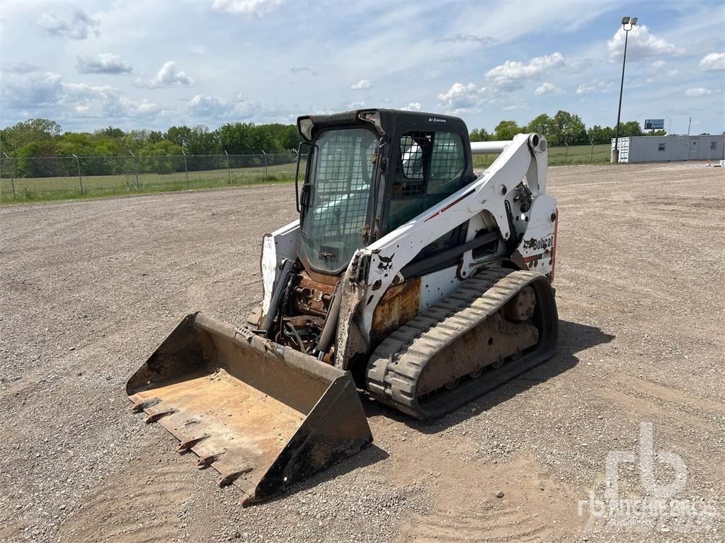 Bobcat T650 スキッドステアローダー