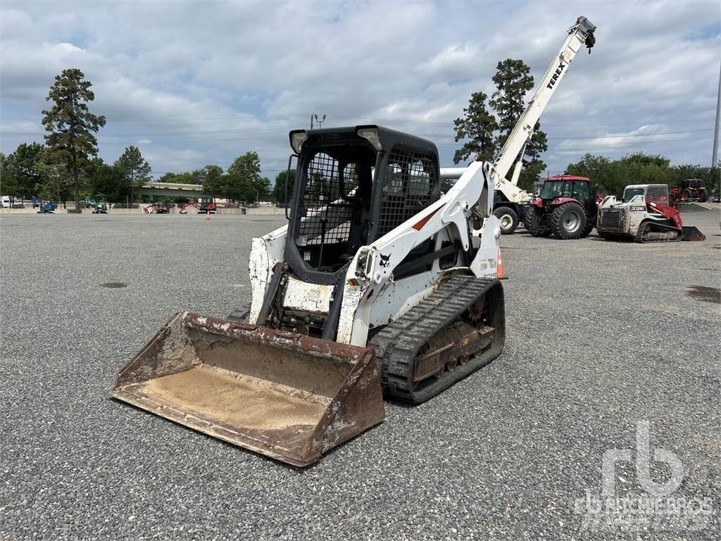 Bobcat T650 スキッドステアローダー