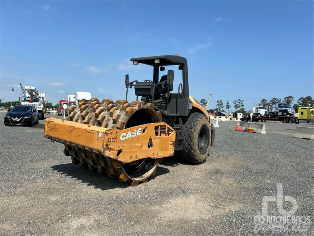 CASE SV212D ソイルコンパクター