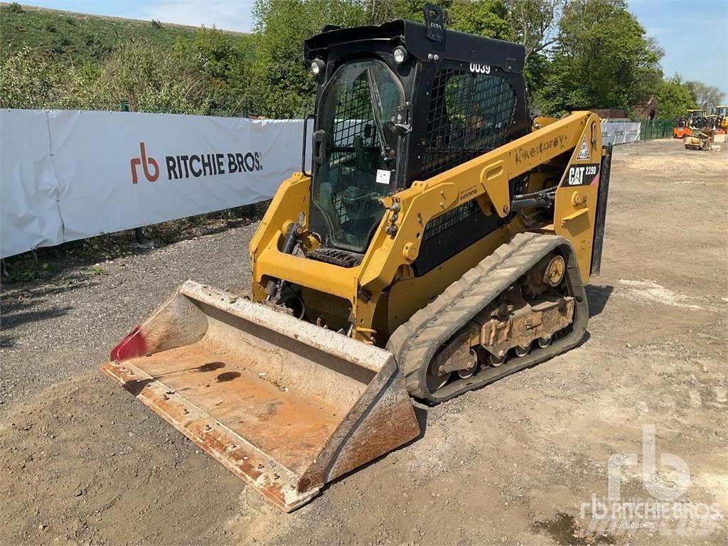CAT 239D スキッドステアローダー