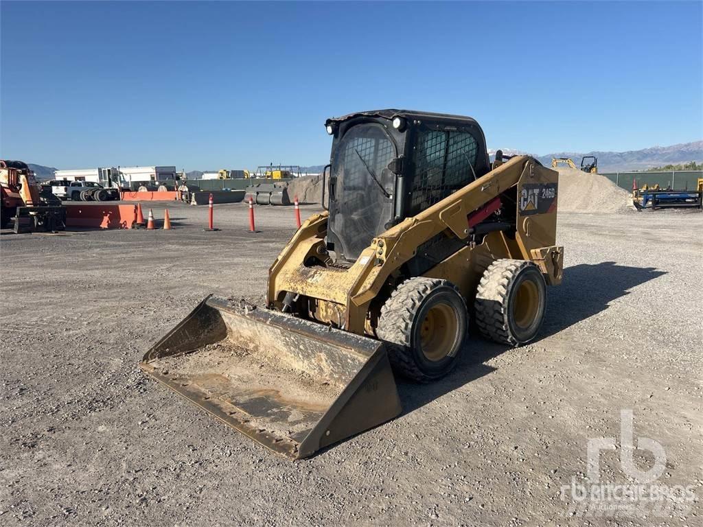 CAT 246D スキッドステアローダー