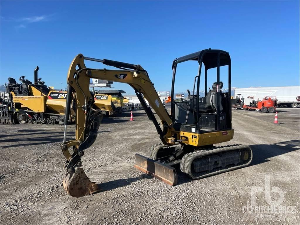 CAT 302.7DC1TH ミニ油圧ショベル 7t以下（ミニユンボ・ミニディガー）