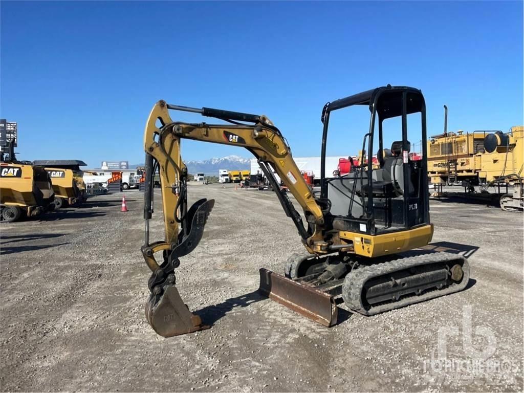 CAT 302.7DC1TH ミニ油圧ショベル 7t以下（ミニユンボ・ミニディガー）