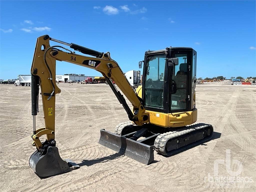CAT 303.5E2CR ミニ油圧ショベル 7t以下（ミニユンボ・ミニディガー）