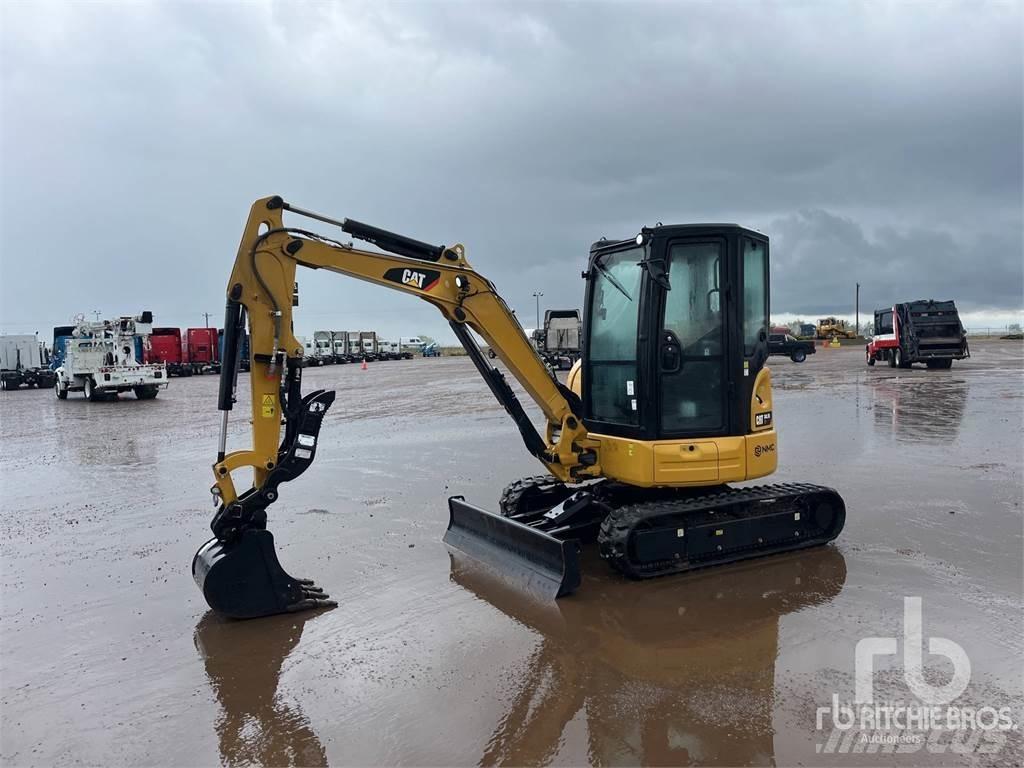 CAT 303.5E2CR ミニ油圧ショベル 7t以下（ミニユンボ・ミニディガー）