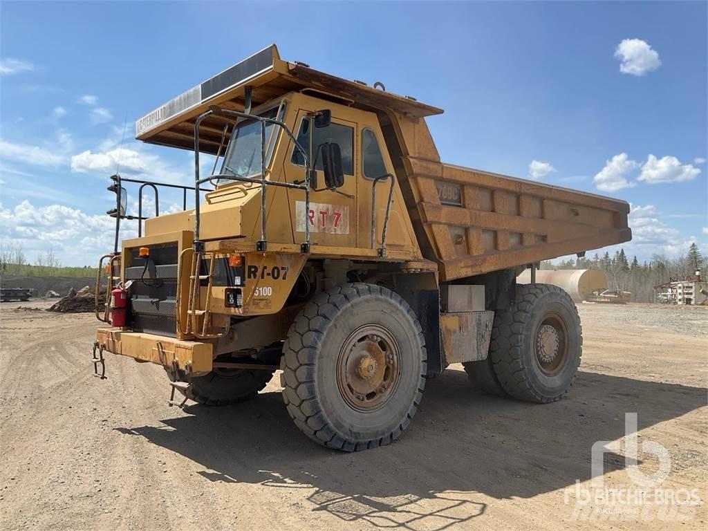 CAT 769C リジットフレーム式ダンプトラック