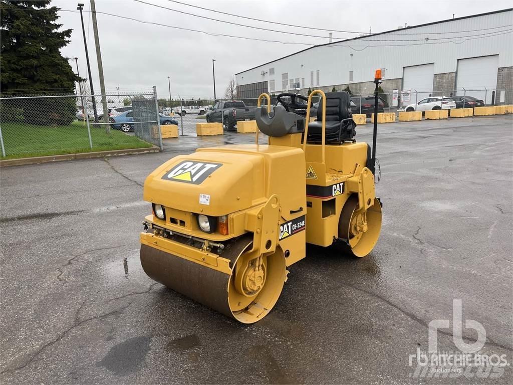CAT CB224E タンデムローラ