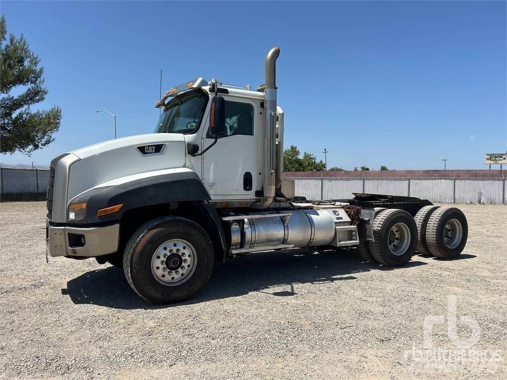 CAT CT660 中古トラクターヘッド | トレーラーヘッド