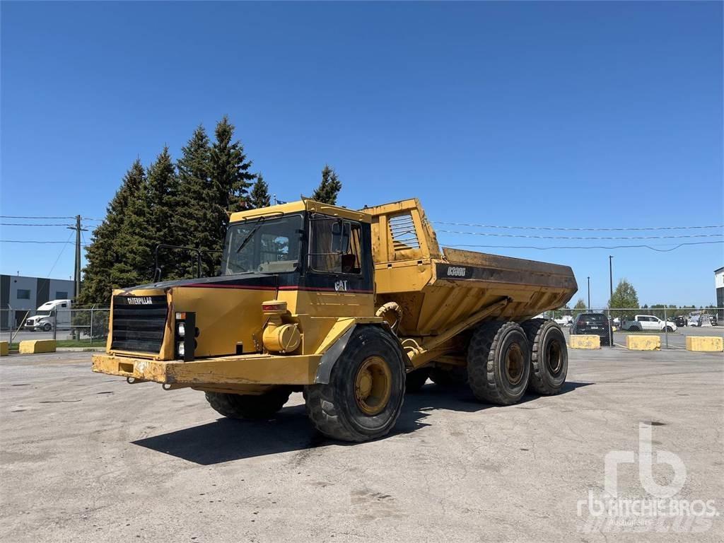 CAT D300D アーティキュレート式ダンプトラック