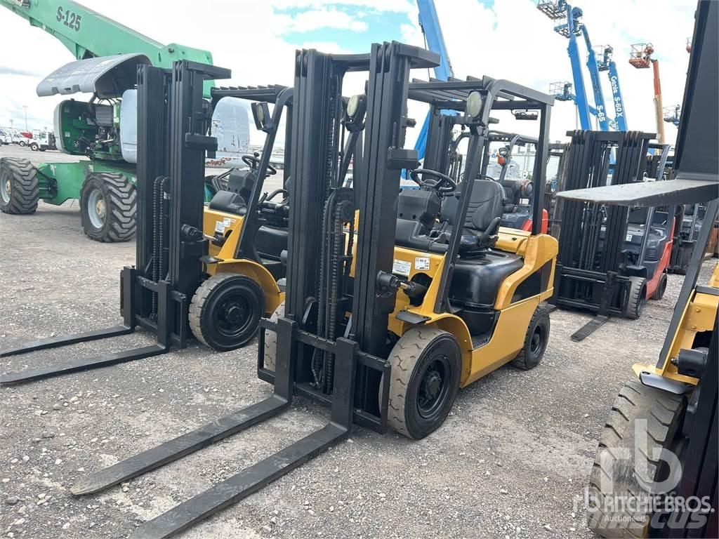 CAT DP25N ディーゼル・軽油