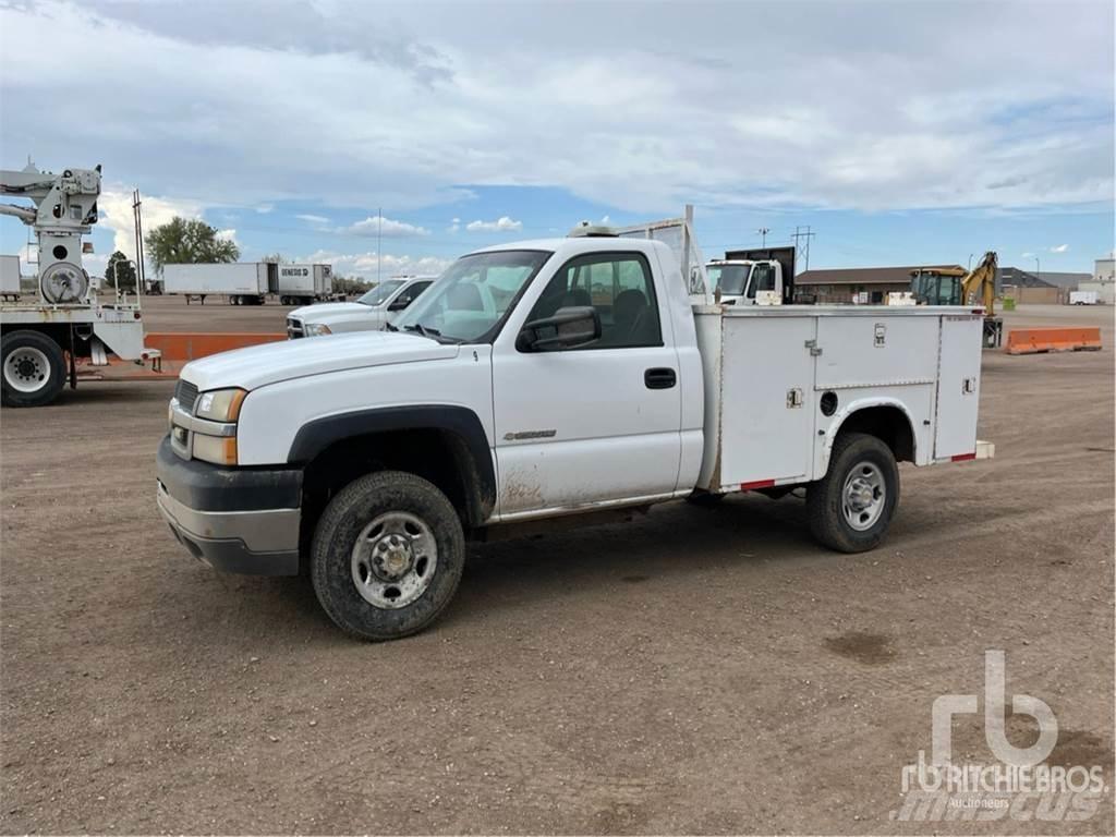 Chevrolet 1500 多目的／汎用車両