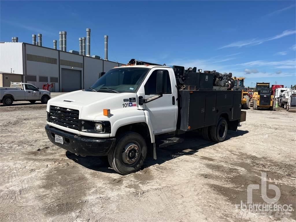 Chevrolet 4500 多目的／汎用車両