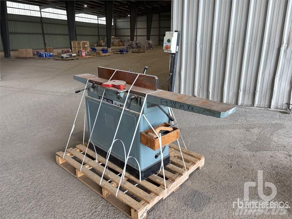 Delta CJ20 パイプレイヤー・ドーザー