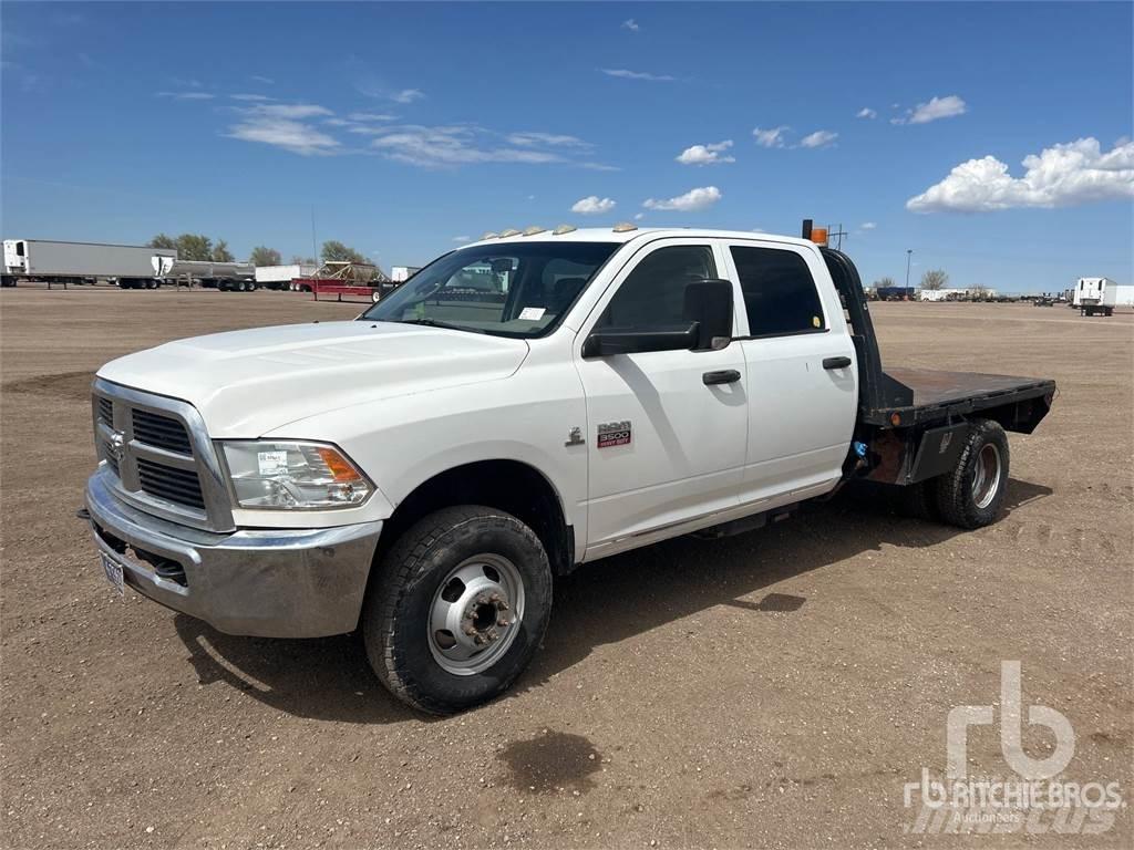 Dodge 3500 平ボディー
