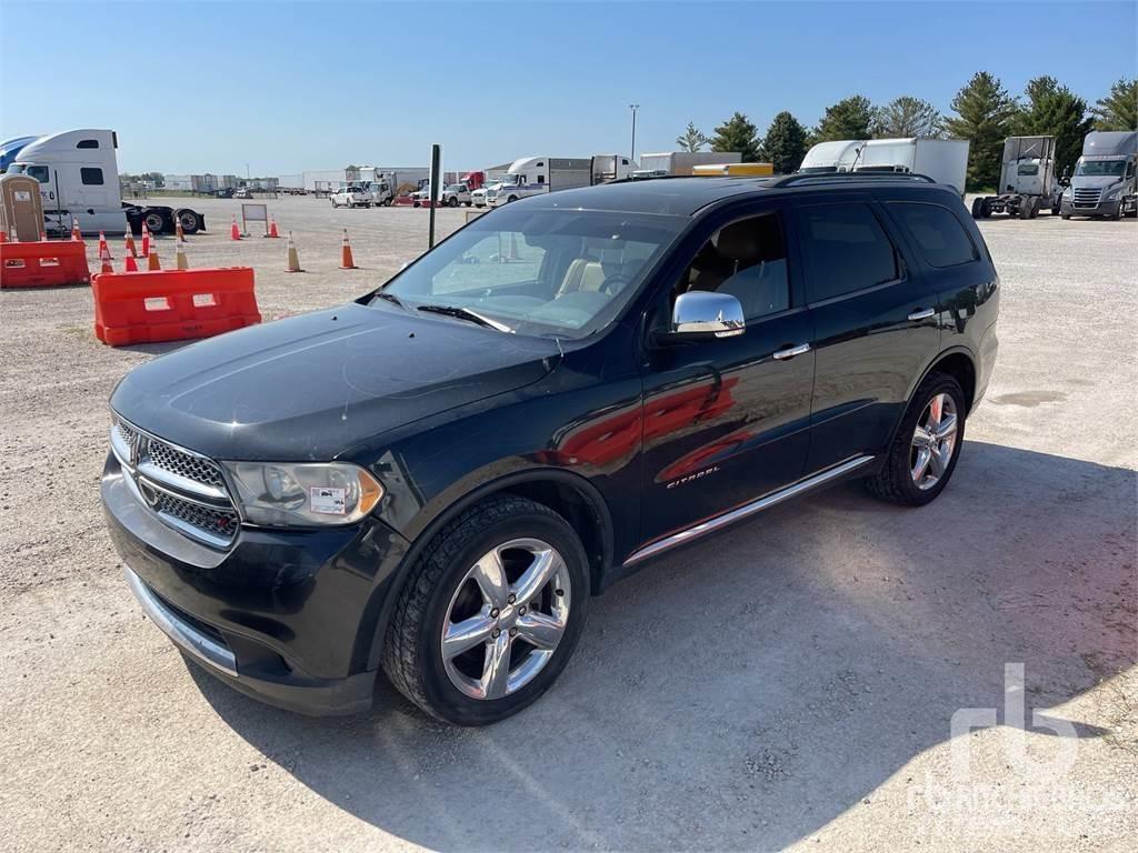 Dodge DURANGO ピックアップ／ドロップサイド