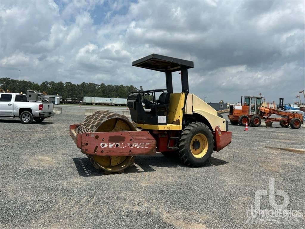 Dynapac CA152PD 廃棄物コンパクター