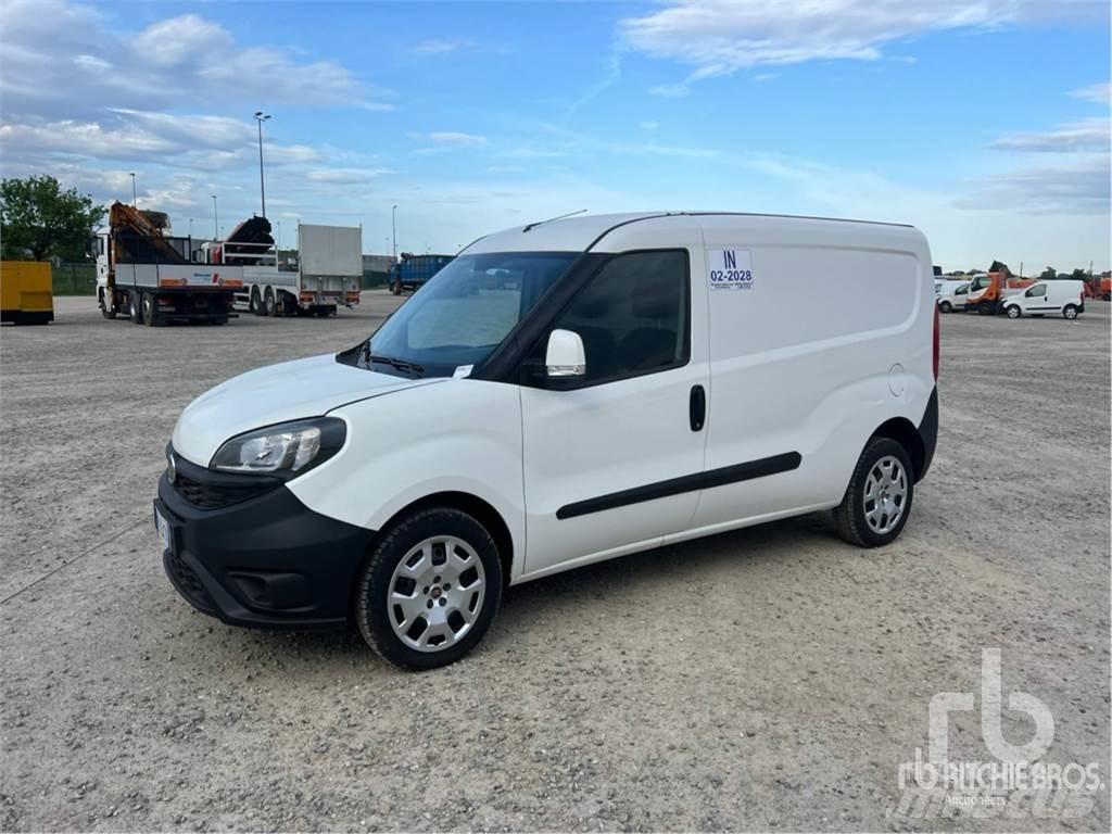 Fiat DOBLO パネルバン