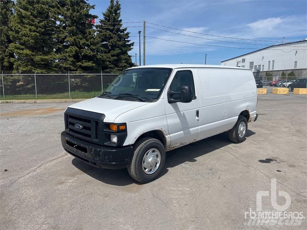 Ford E-250 冷凍冷蔵車