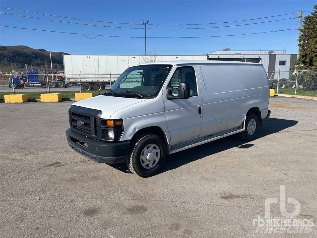 Ford E-250 冷凍冷蔵車