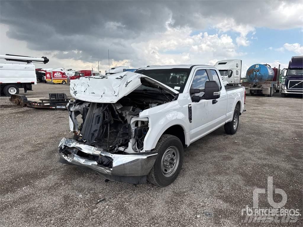 Ford F-250 ピックアップ／ドロップサイド