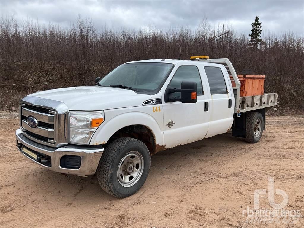 Ford F-250 平ボディー