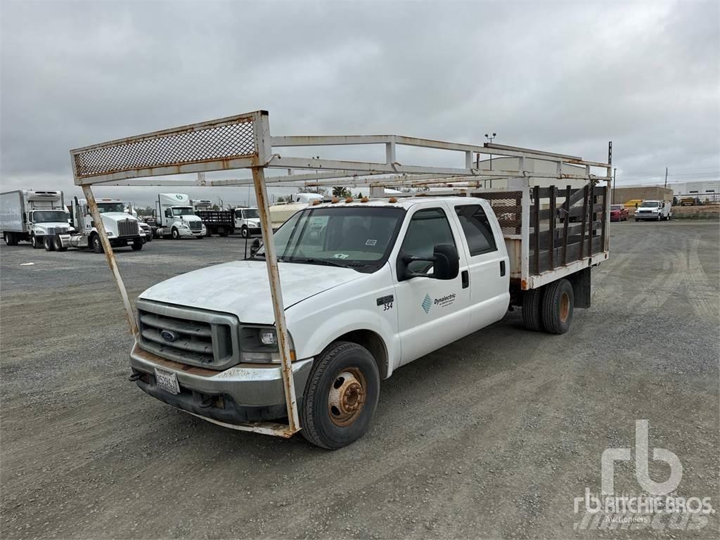 Ford F-350 平ボディー