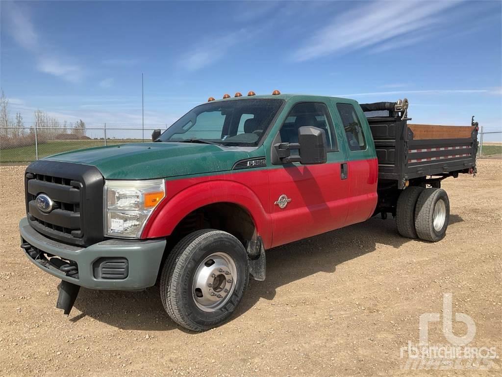 Ford F-350 ダンプ