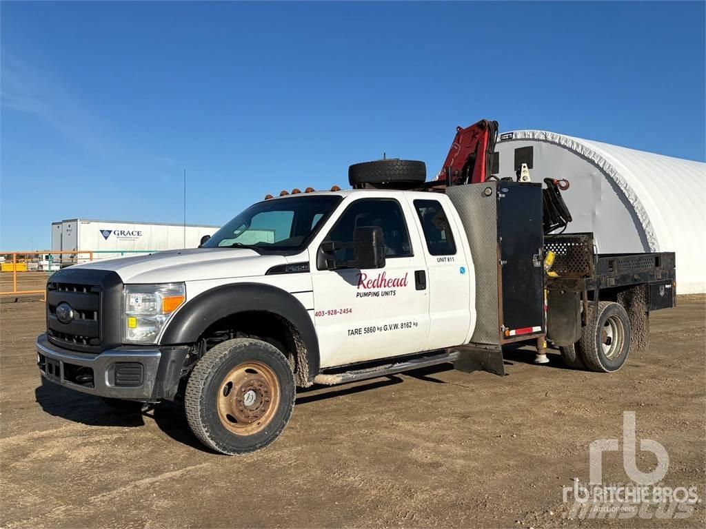 Ford F-550 クレーントラック、ユニック車