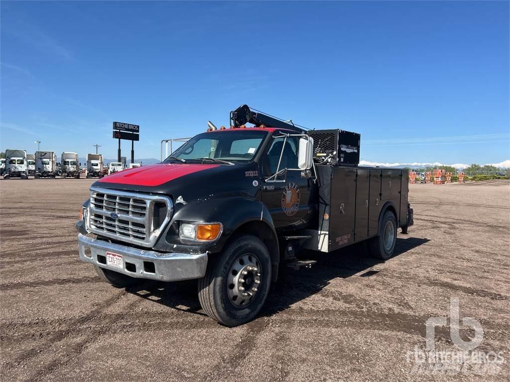 Ford F-650 多目的／汎用車両