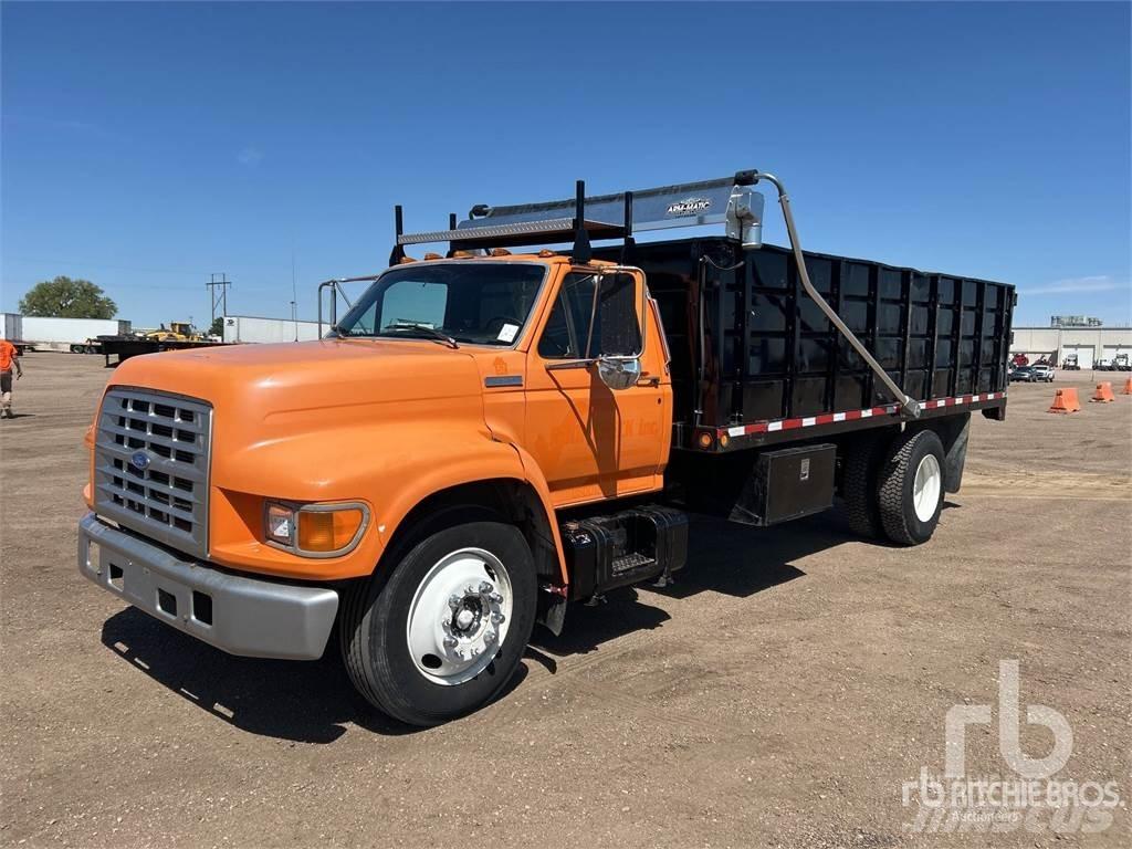 Ford F-650 ダンプ