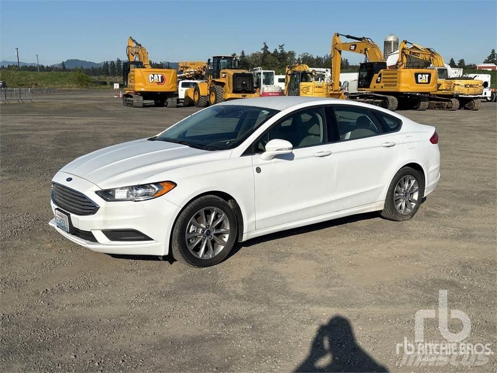 Ford FUSION 自動車